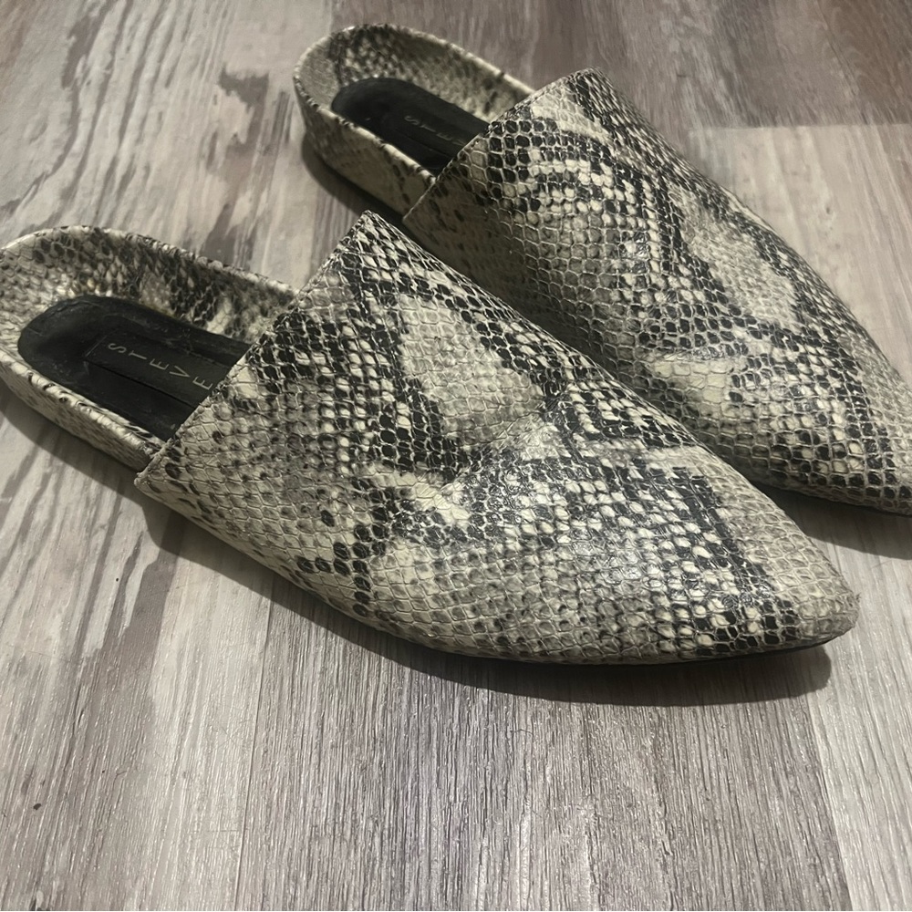 Snake Mule Steven By Steve Madden - image 1